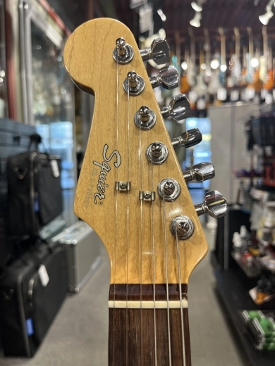 Squier - Left-Handed Made in Japan Stratocaster (1984-87), Vintage White 4